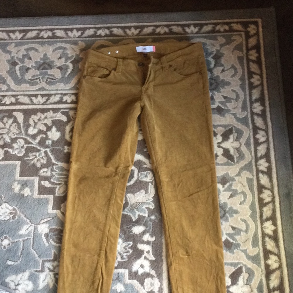 CAbi Women's Skinny Jeans in Mustard